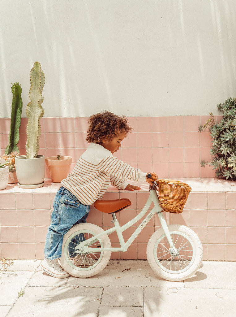 Banwood Balance Bike First Go Over The Moon