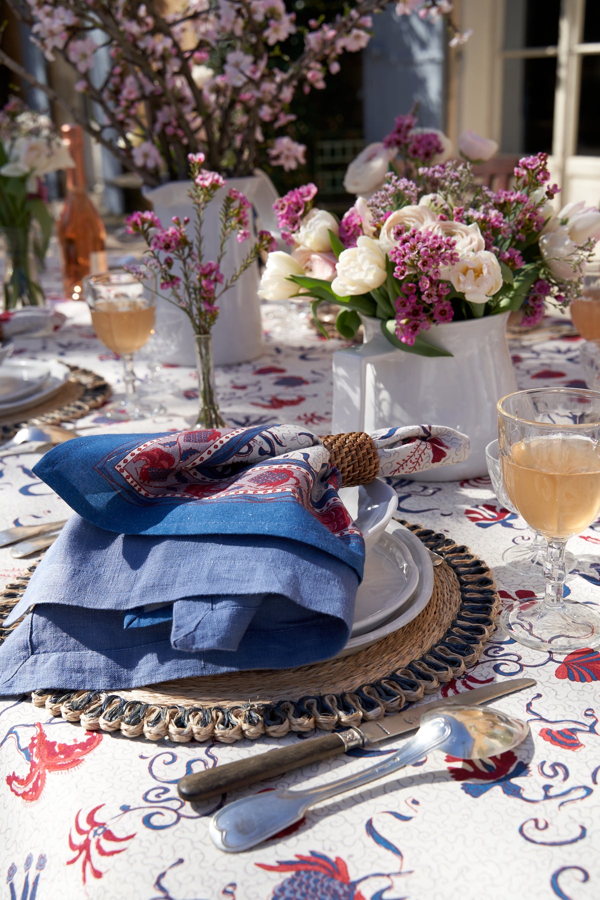 Fleur Des Indes Napkins in Blue & Red, Set of 6