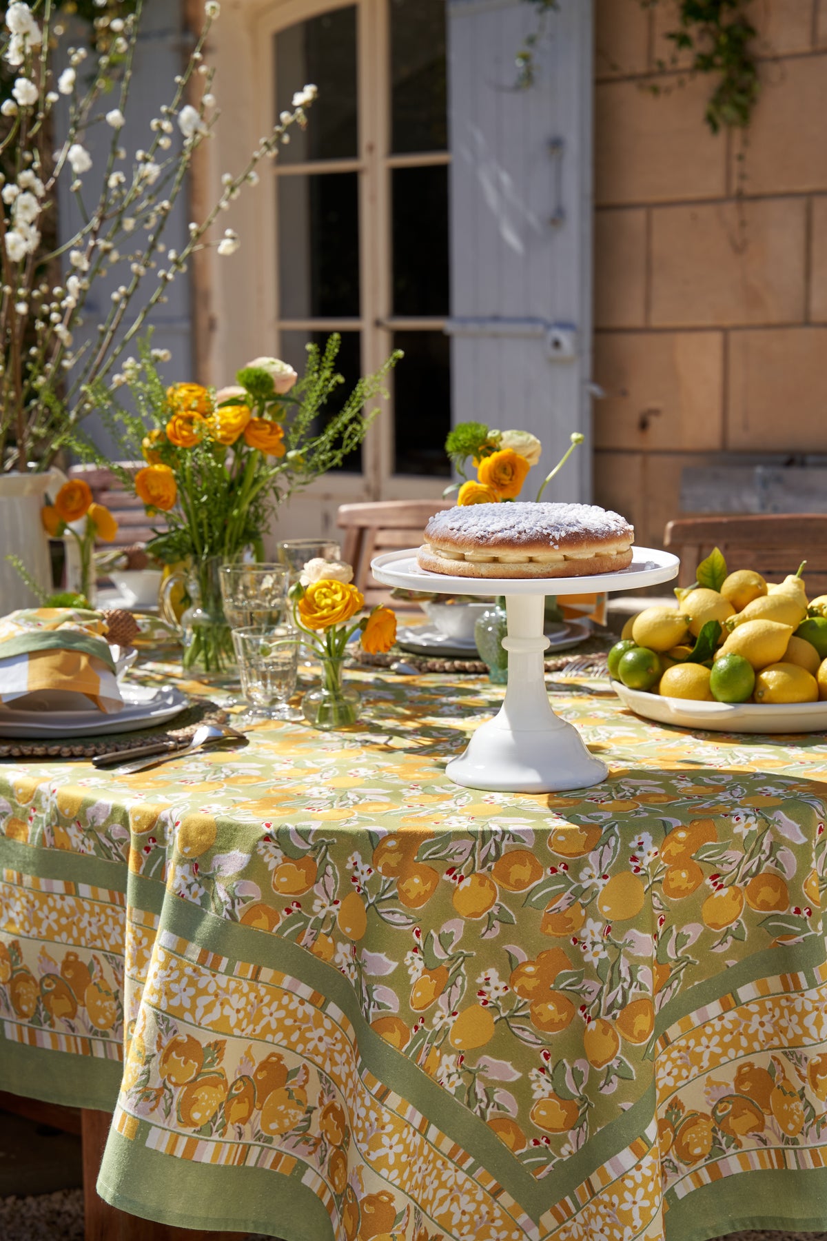 Citron Tablecloth in Vert & Yellow