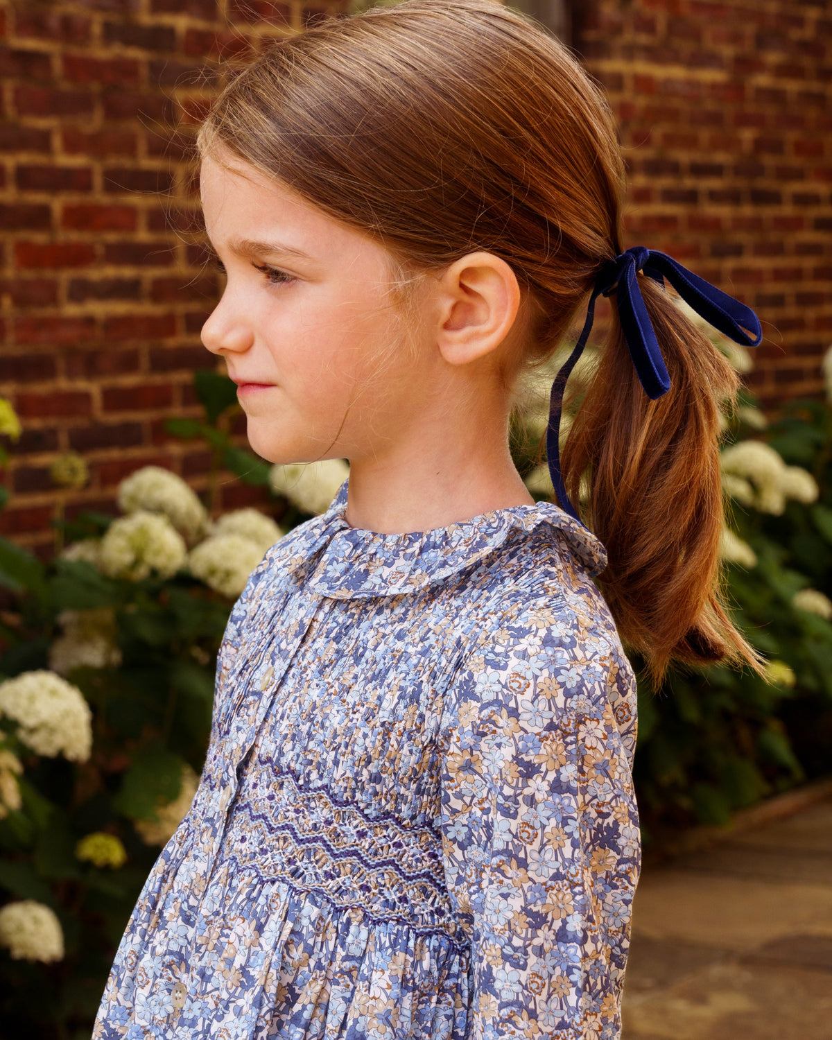 Thin Velvet Hair Tie in Navy