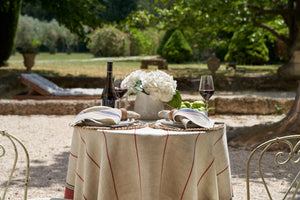 Eze 60x60 Tablecloth in Ivory & Red