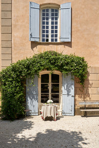 Eze 60x60 Tablecloth in Ivory & Red