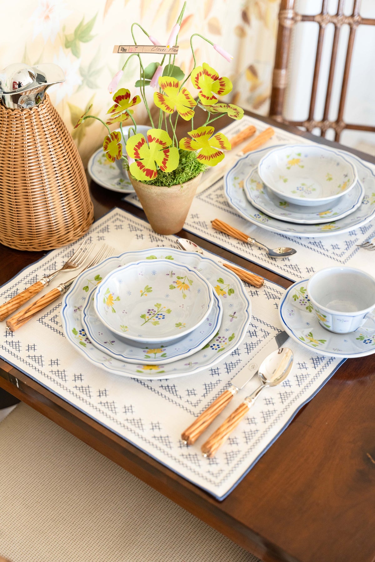 Pedralbes Placemat in Navy