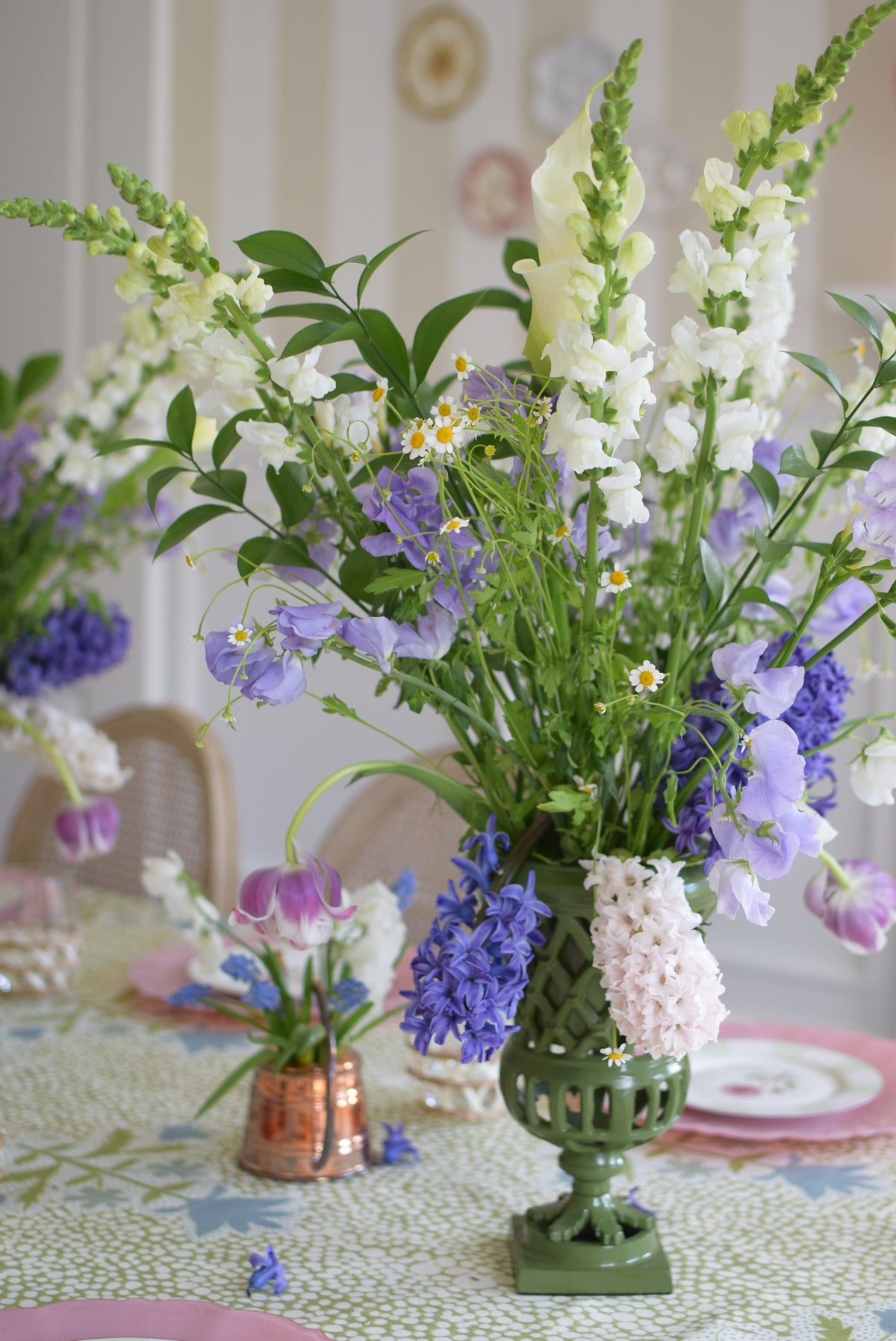 Shagreen Tulip Tablecloth