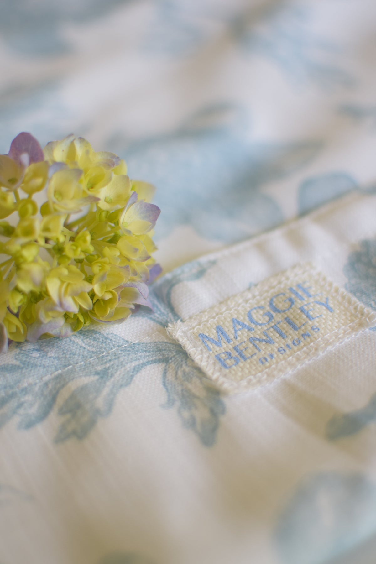 Garden Toile Table Runner