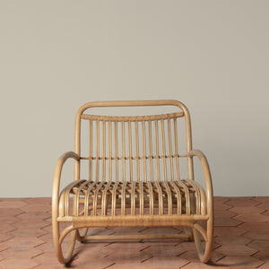 loup rattan lounge chair front