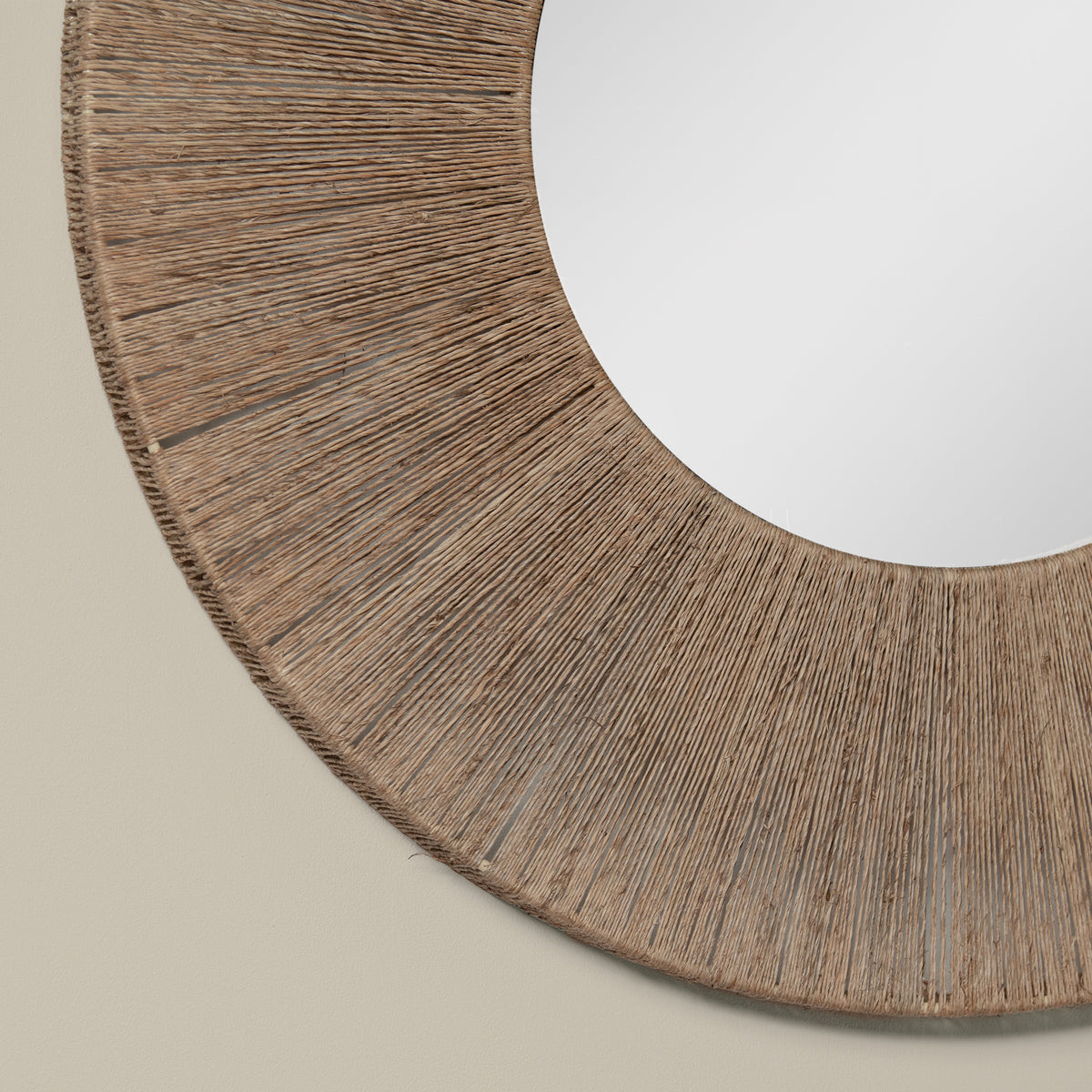 highball jute round mirror detail