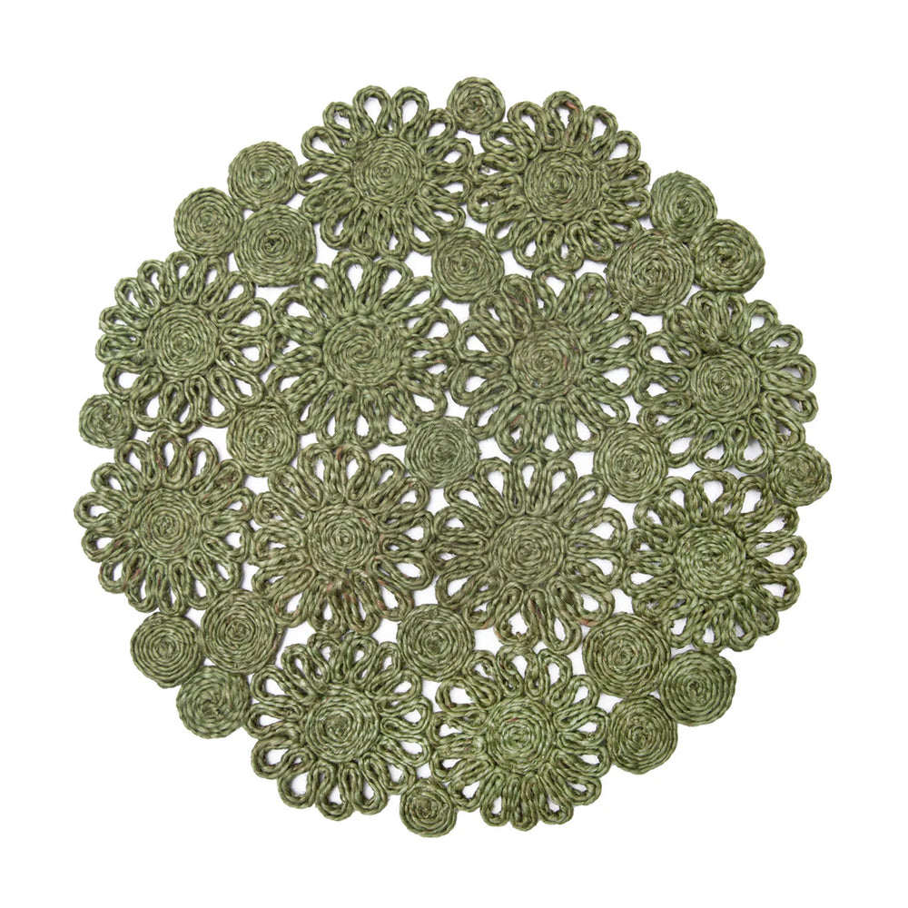 Daisy Jute 15" Round Placemat in Green, Set of 4