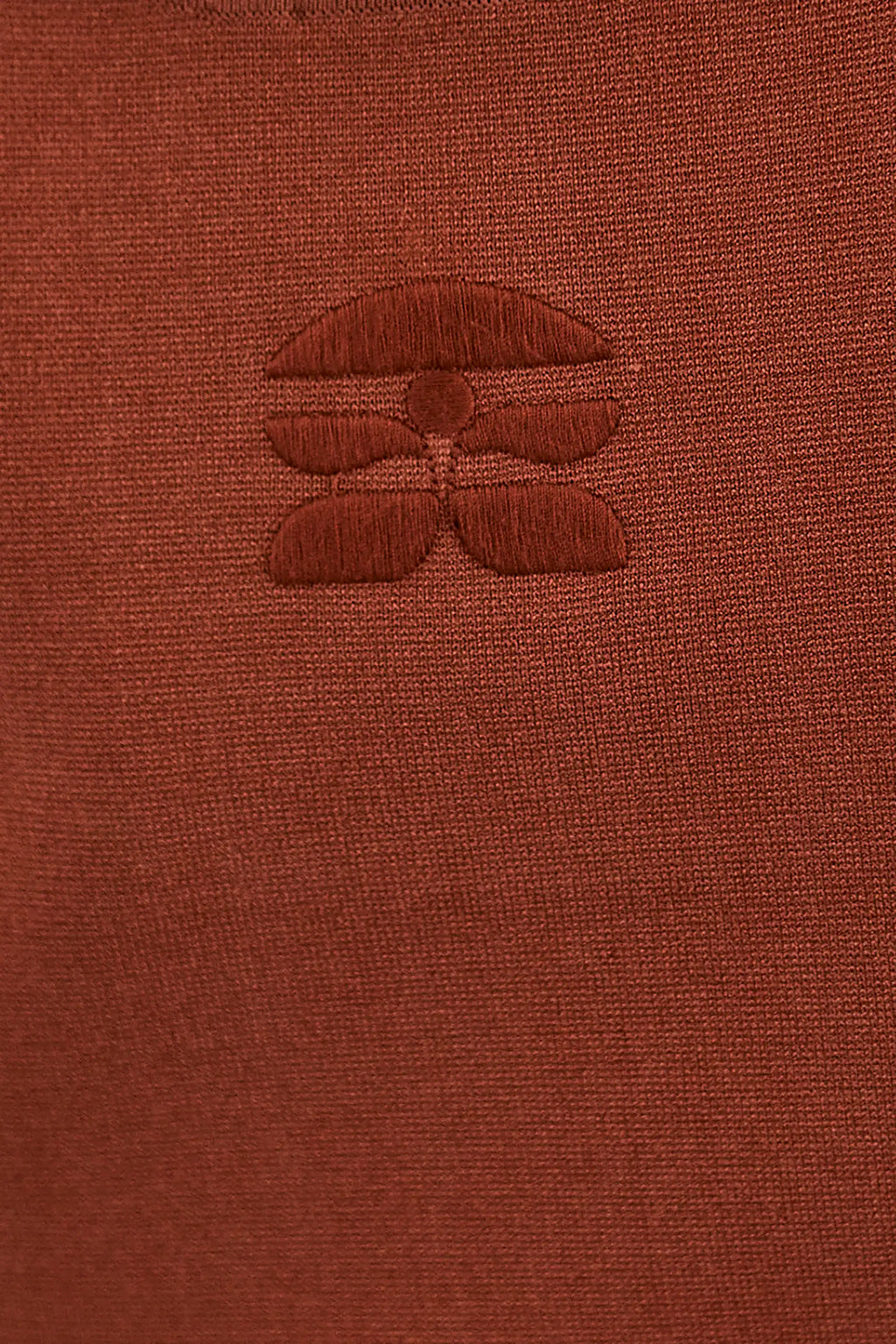 Close up of the back of the Davis Cami with the subtle HB logo. 