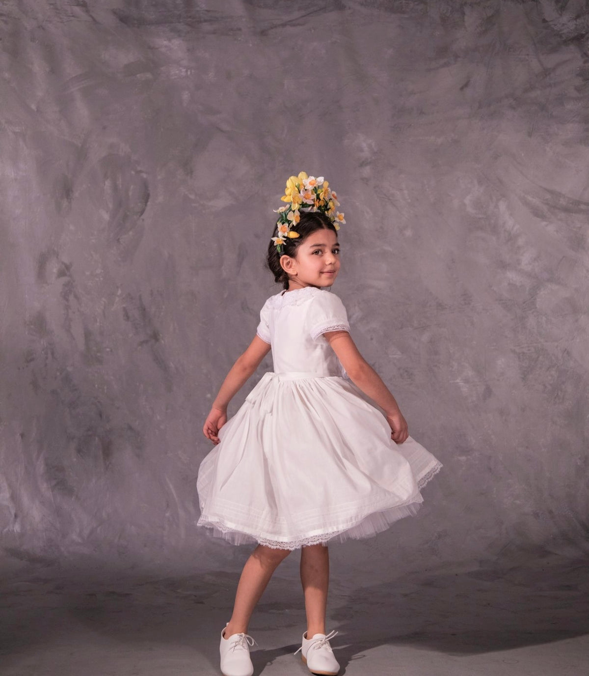 The Clementine in White