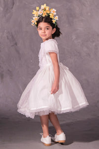 The Clementine in White