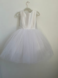 The Kimberly in White