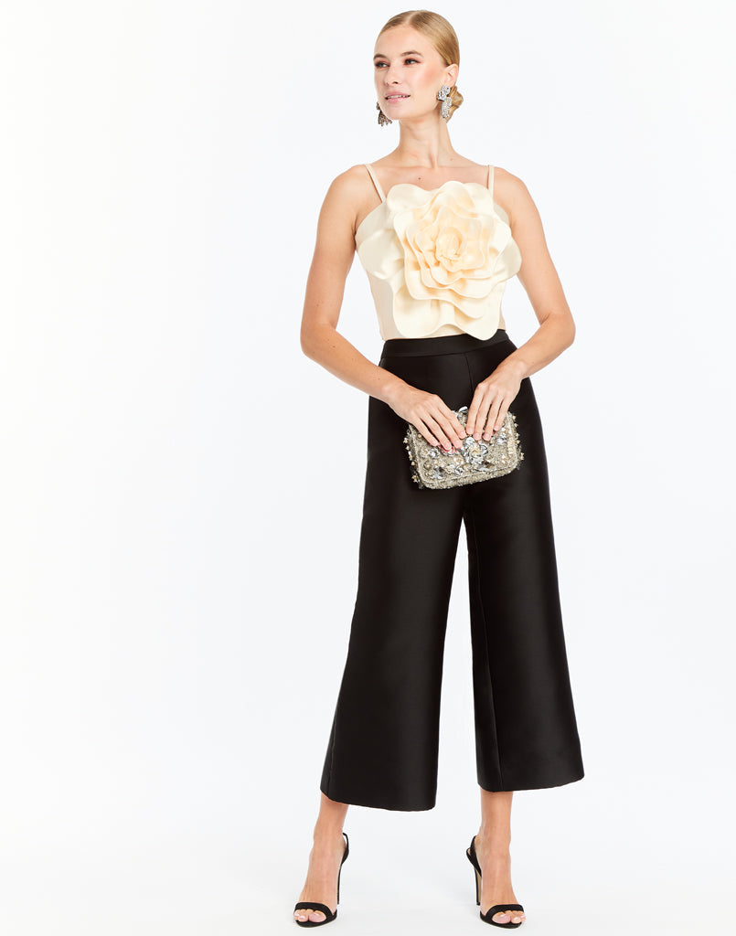 Dominique Flower Top in Ivory