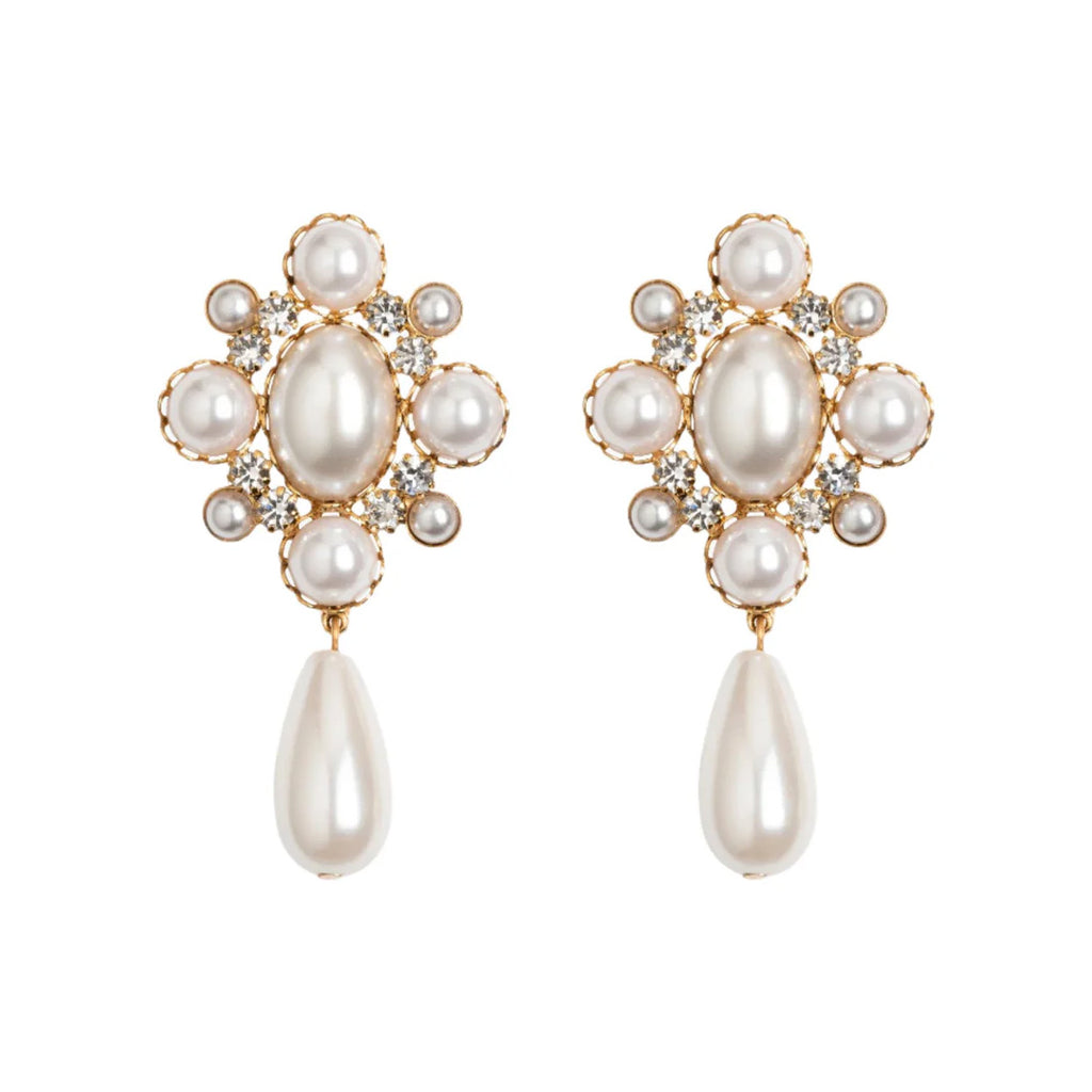 Jubilee Drop Earring in Pearl