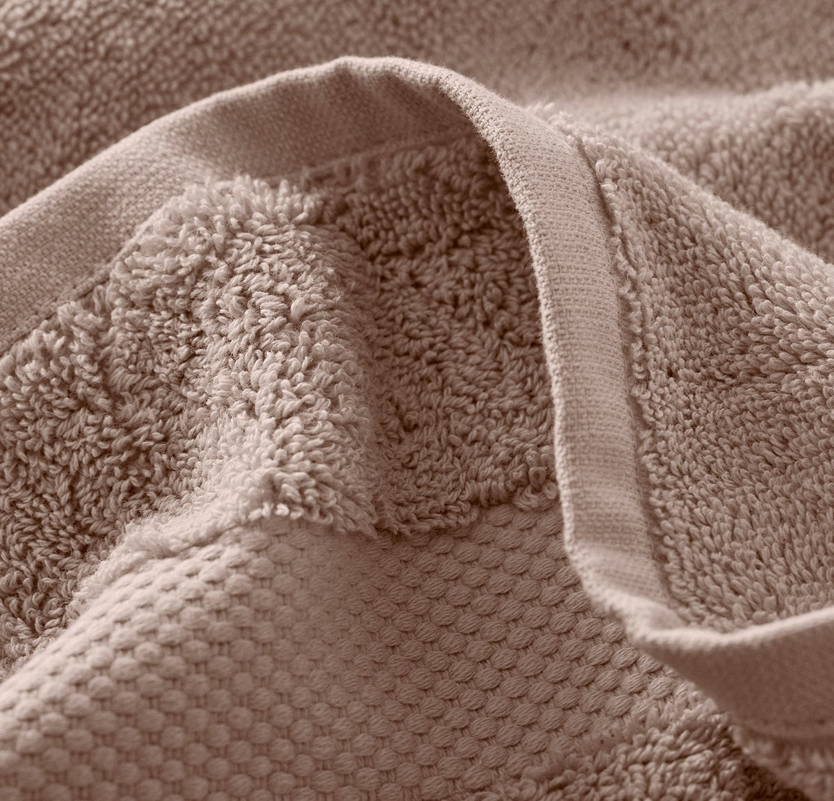 Plush Bath Towel in Dusty Rose