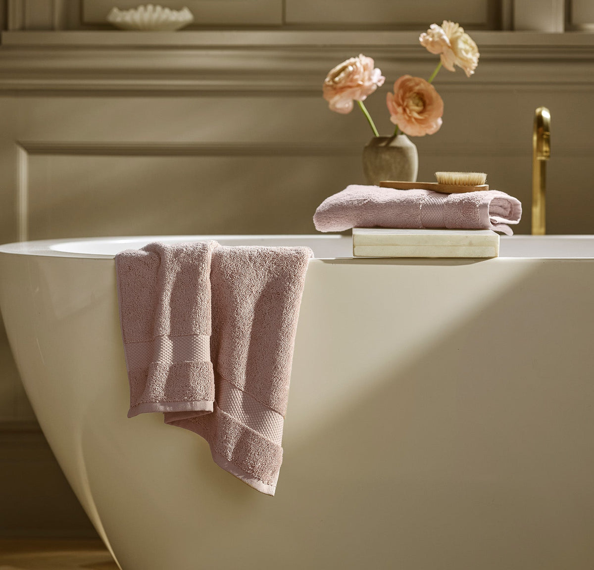 Plush Bath Towel Set in Dusty Rose