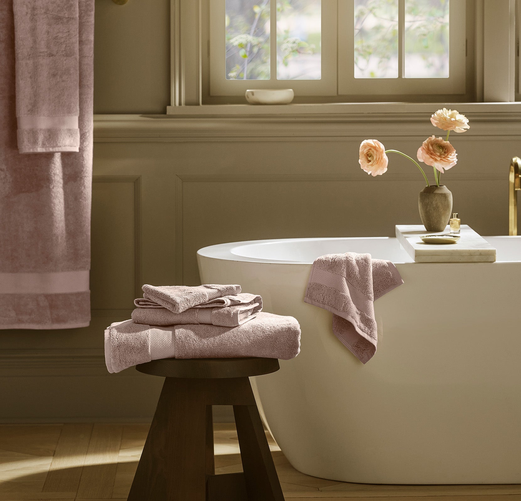 Plush Bath Towel Set in Dusty Rose