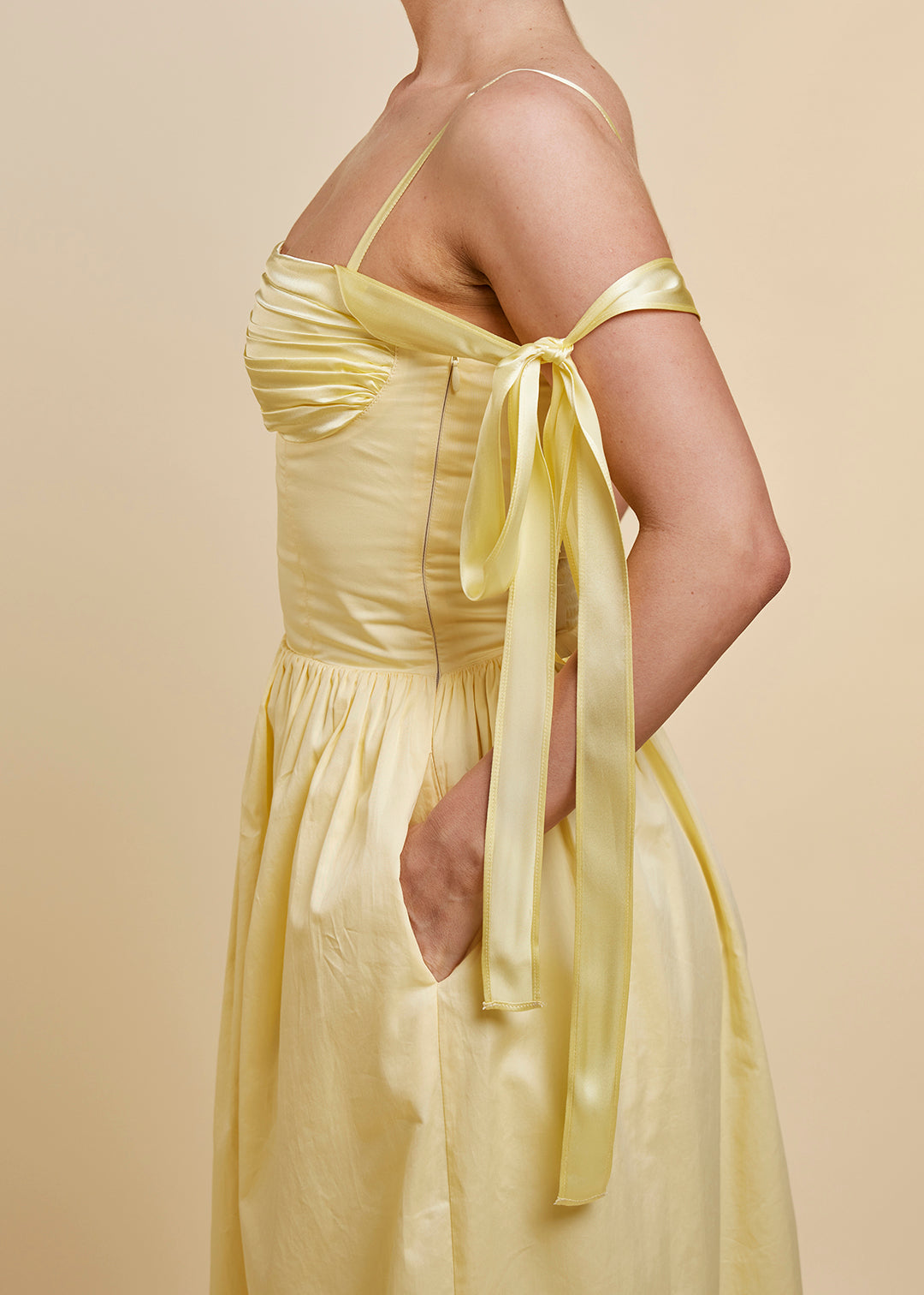 Elin Maxi Dress in Yellow
