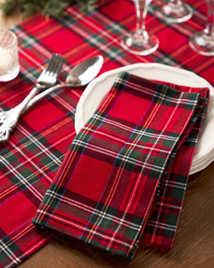 Signature Twill Napkins in Imperial Tartan