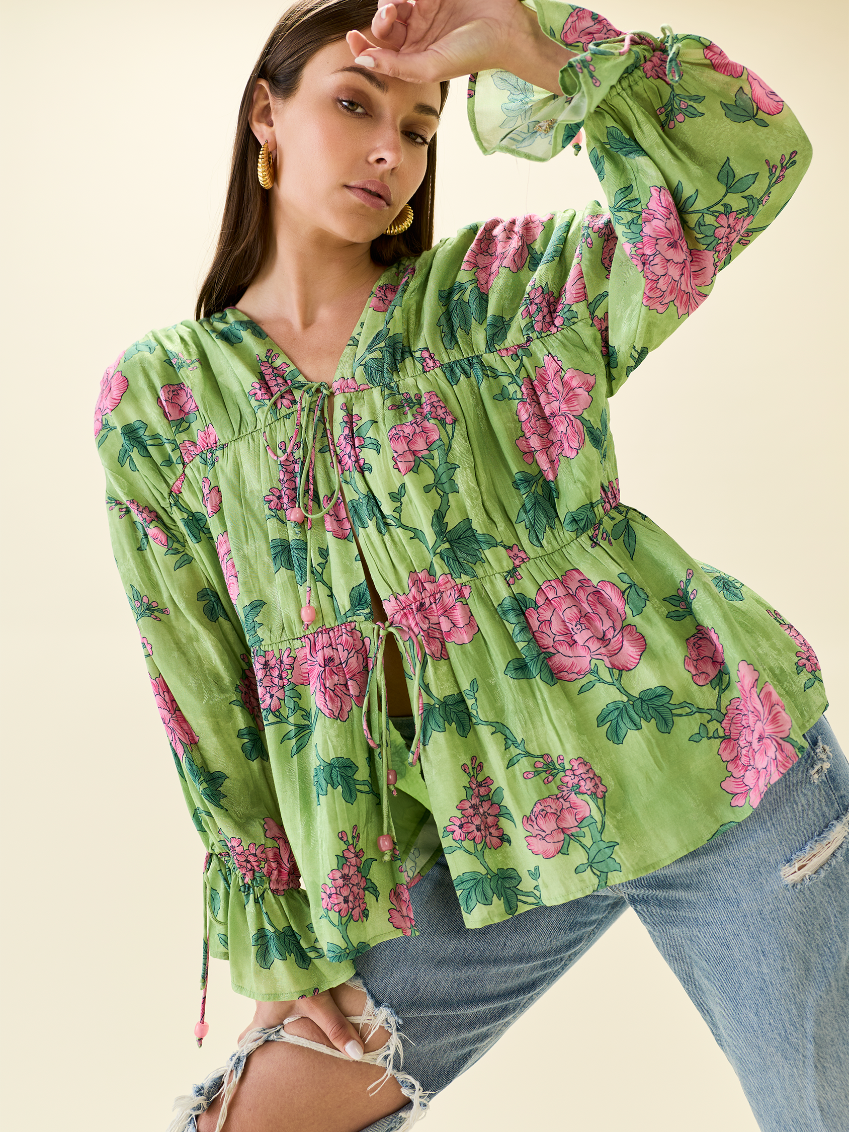Isle Top in Gardenia Floral