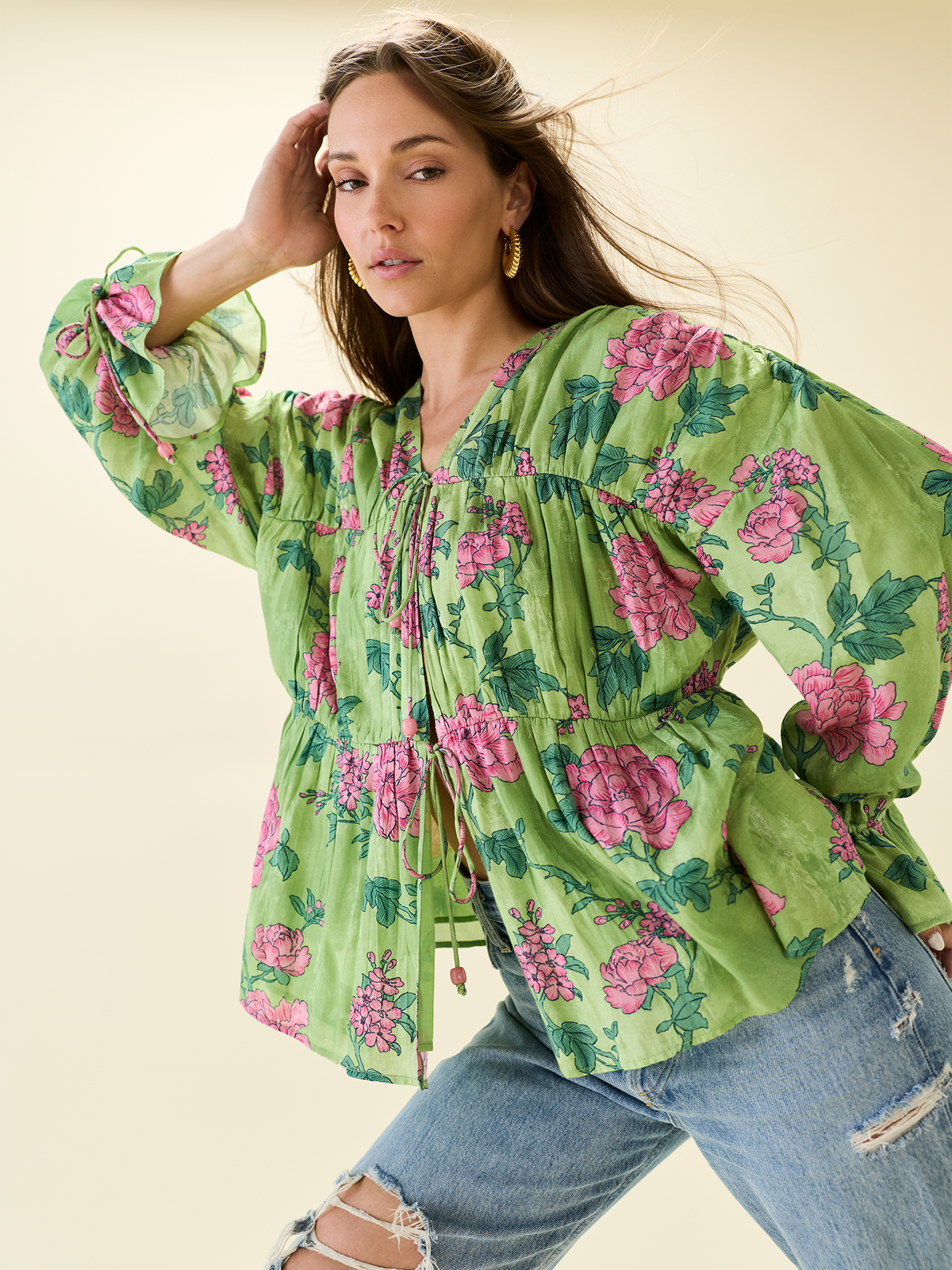 Isle Top in Gardenia Floral