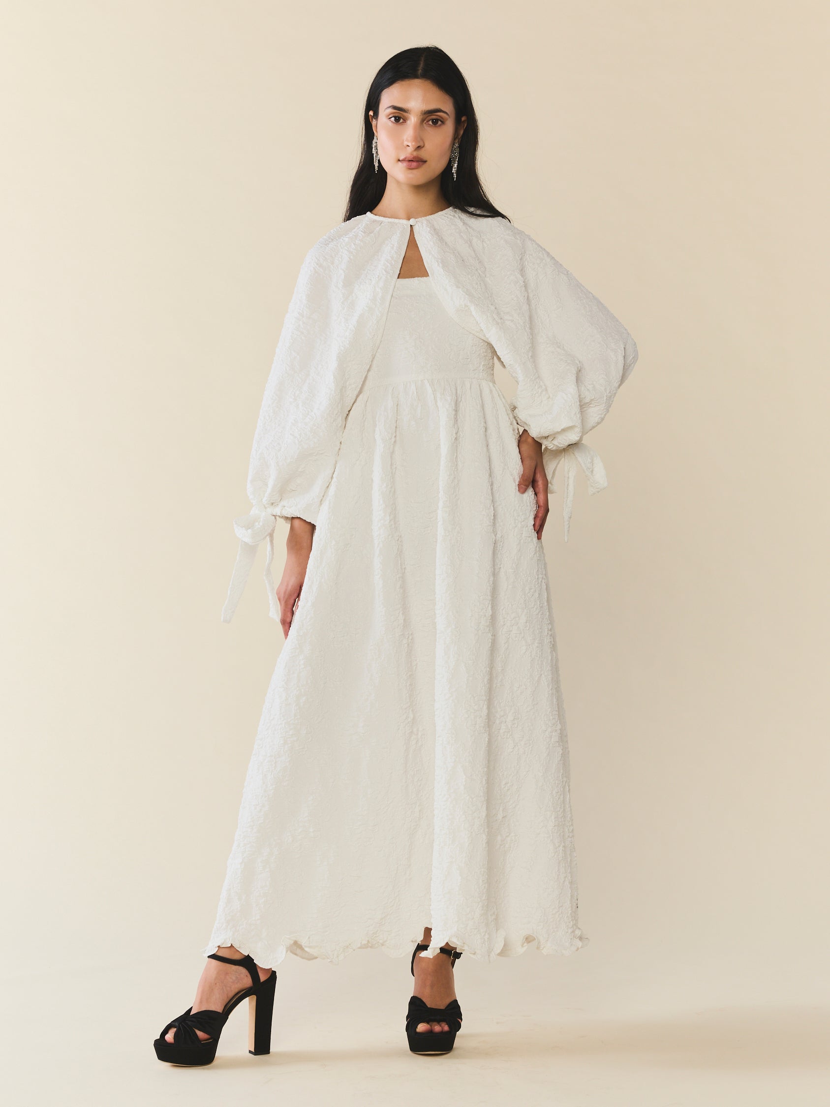 Mary Cape in Chapel White Floral