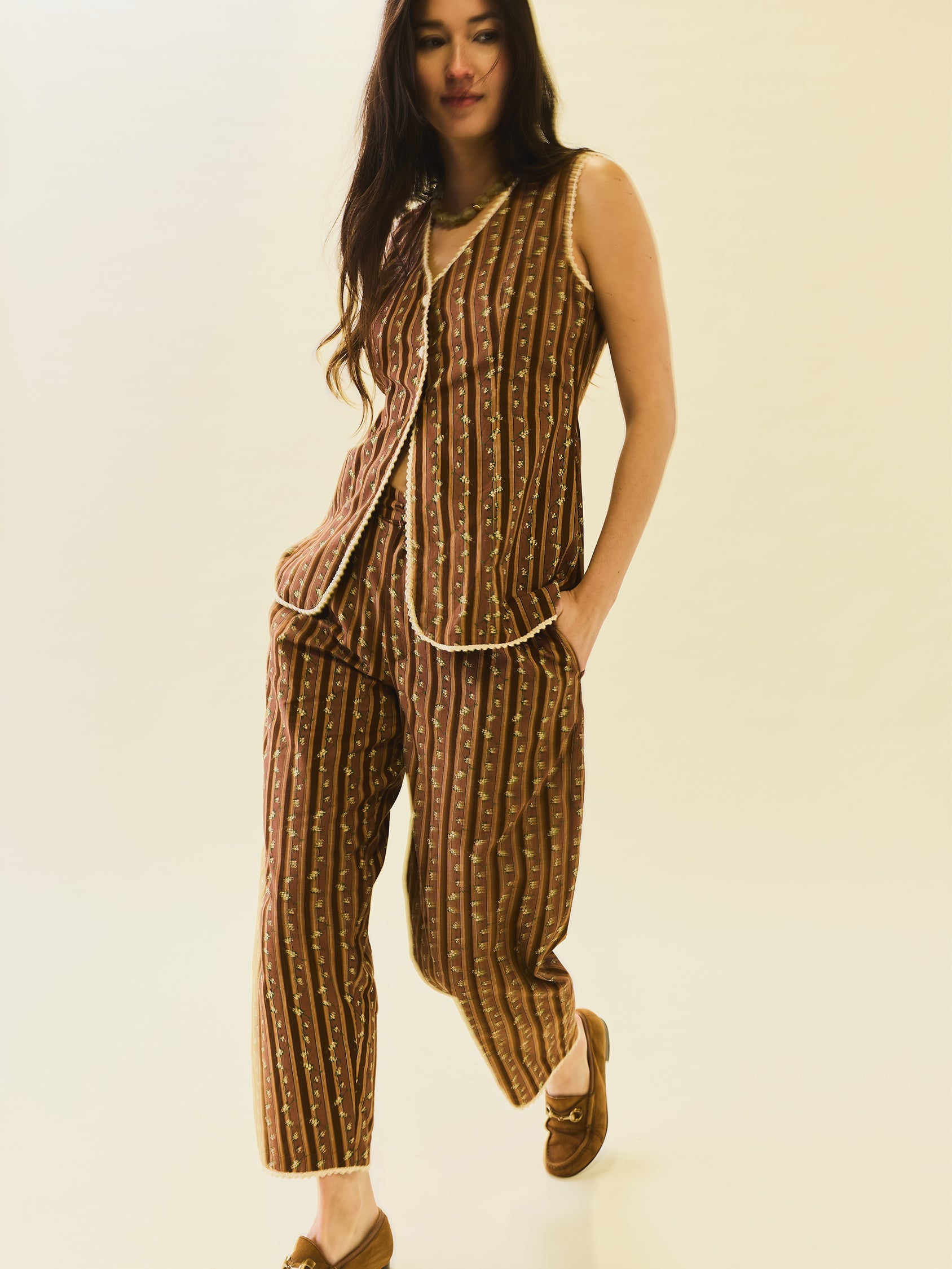 Nina Pant in Fresh Garden Floral