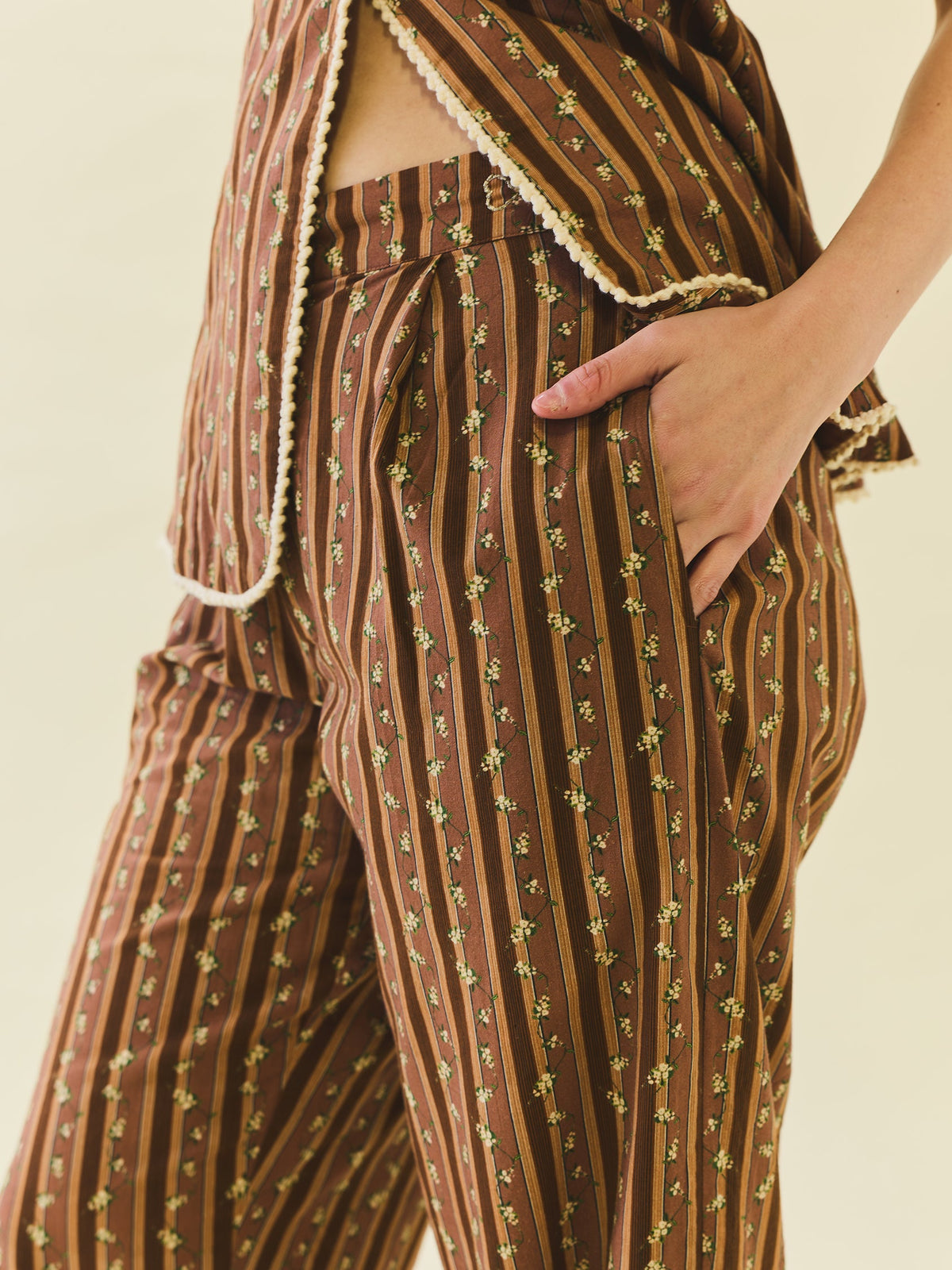 Nina Pant in Fresh Garden Floral
