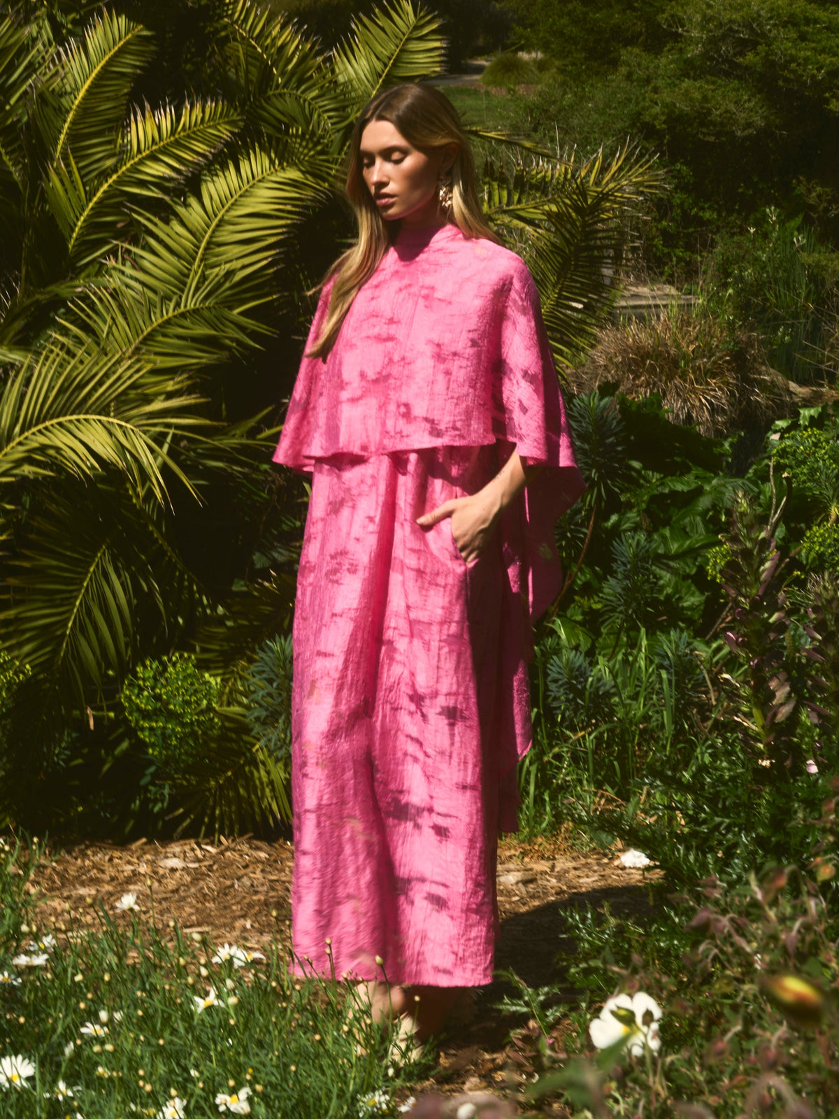 Luna Cape in Rosa Toscana