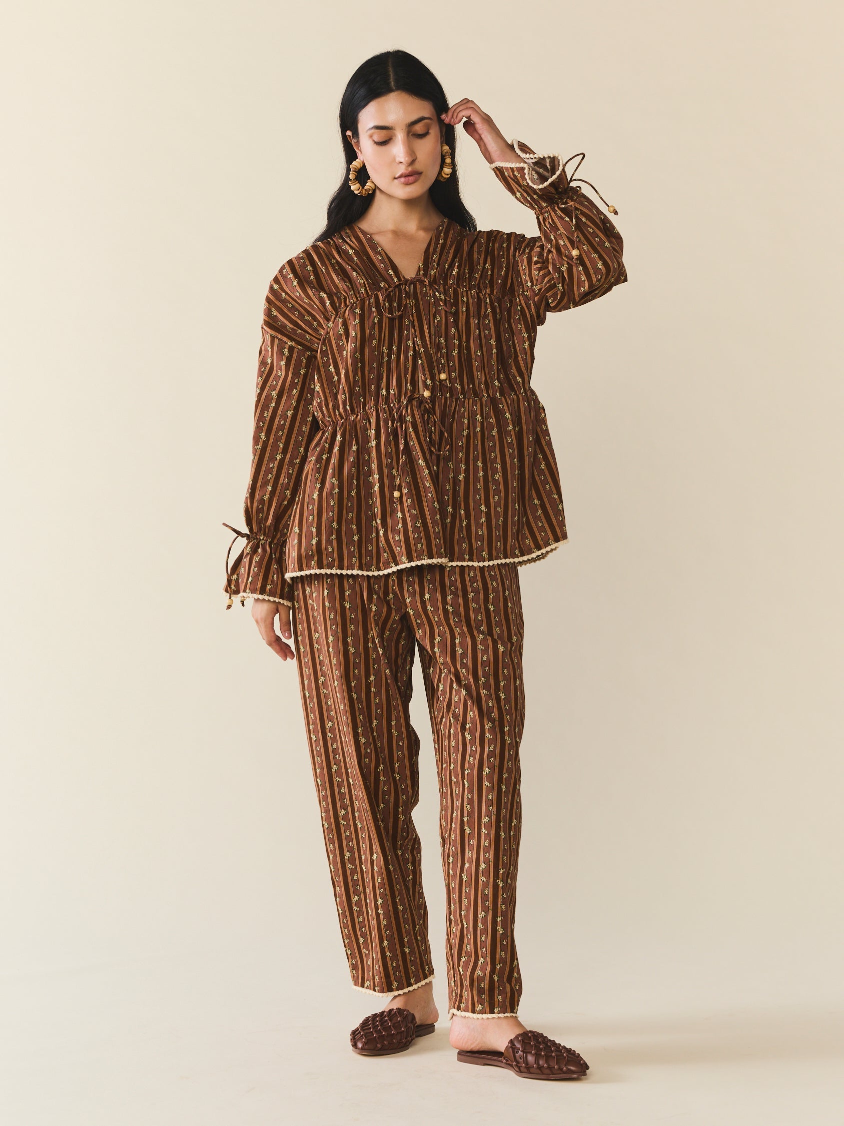 Isle Top in Fresh Garden Floral