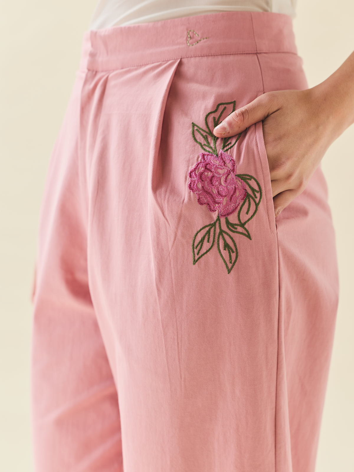 Nina Pant in Pink Pop Floral