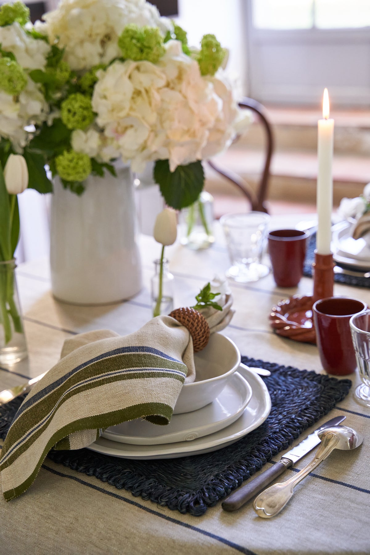 Eze 60x60 Tablecloth in Ivory & Blue
