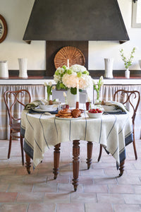 Eze 60x60 Tablecloth in Ivory & Blue