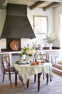 Eze 60x60 Tablecloth in Ivory & Blue