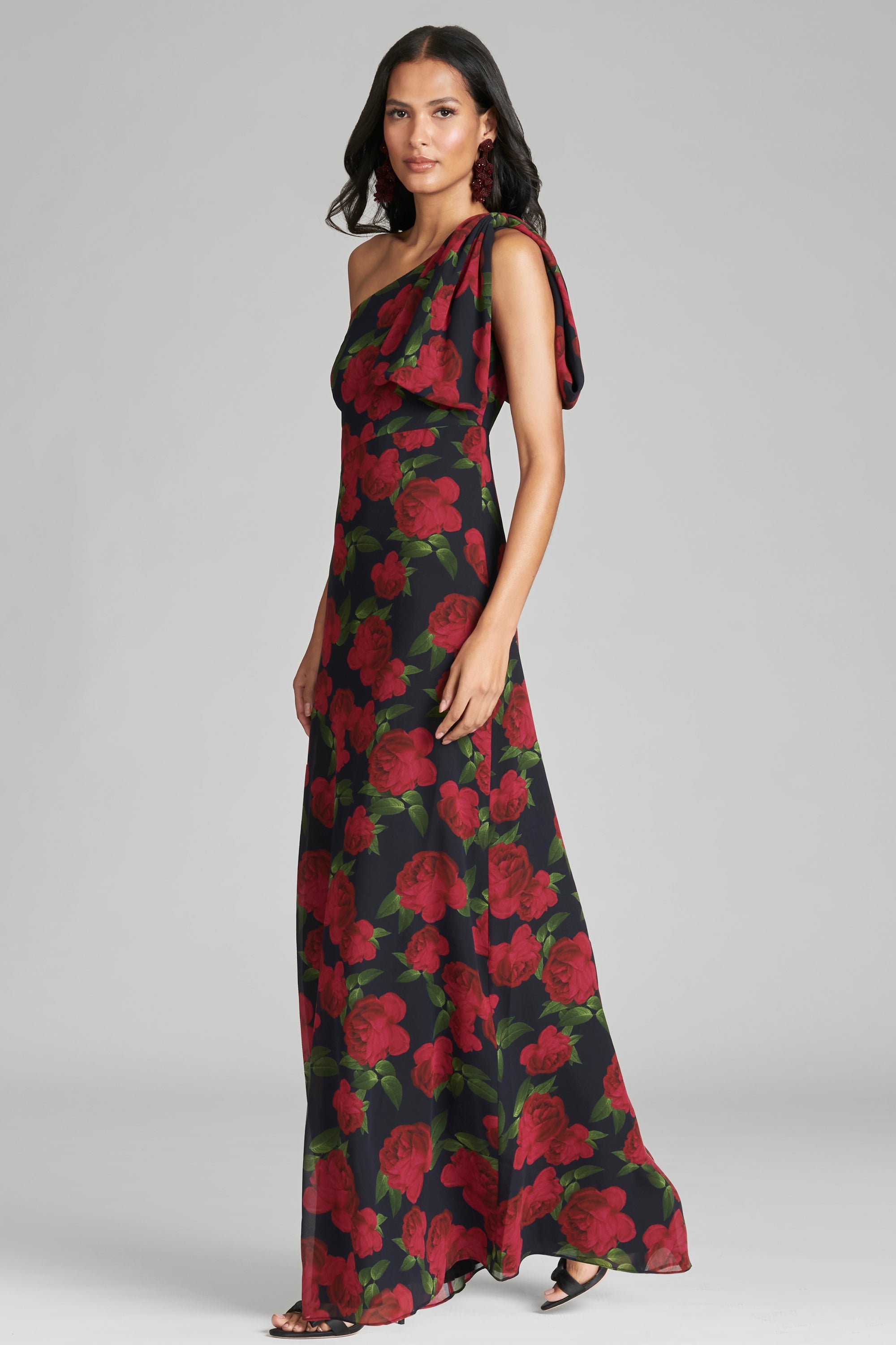 Chelsea Gown in Ruby Tea Roses