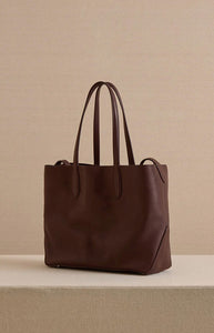 Eleanor 30 in Supple Soft Chocolate
