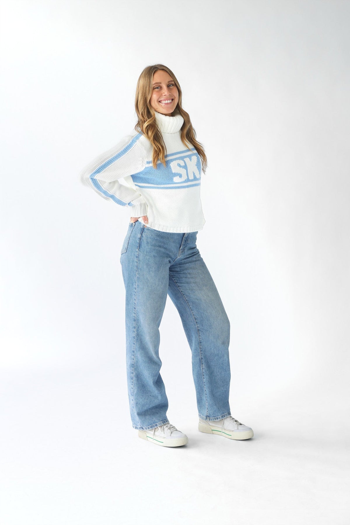 Cropped Vintage Ski Turtleneck Sweater in Ivory Blue