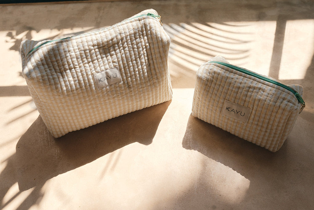 Elsie Travel Case Zip Pouch Bag in Beige Gingham