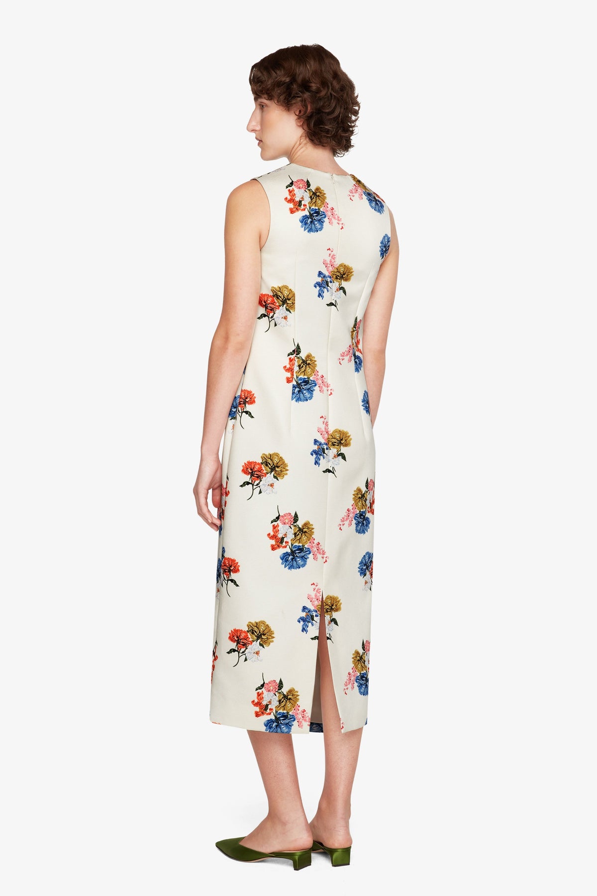 Ludie Dress In Retro Bouquet On White Taffeta Faille | Emilia Wickstead