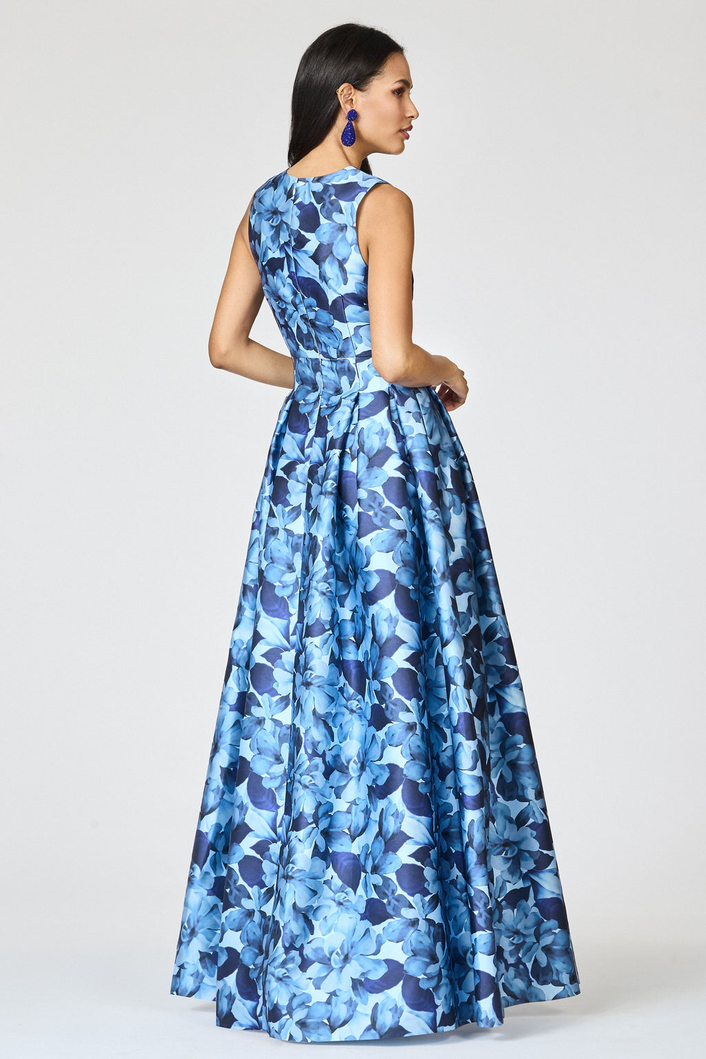 Brooke Gown in Frosted Magnolias