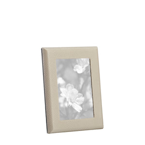 4" x 6" Studio Frame in Beechwood Pebble Grain Leather