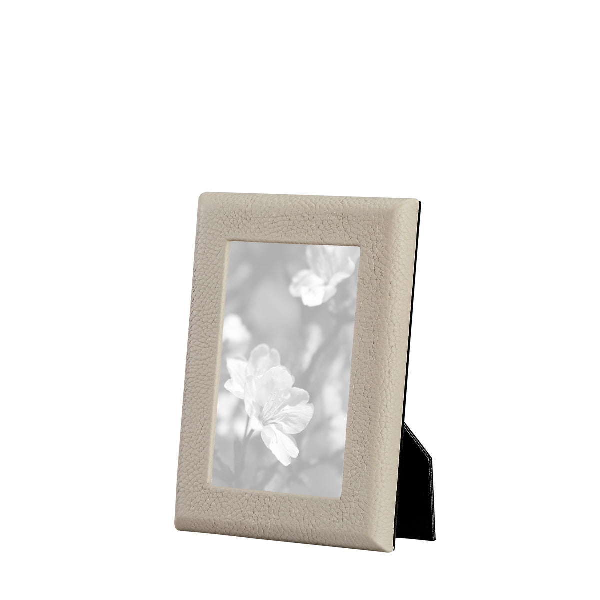 4" x 6" Studio Frame in Beechwood Pebble Grain Leather