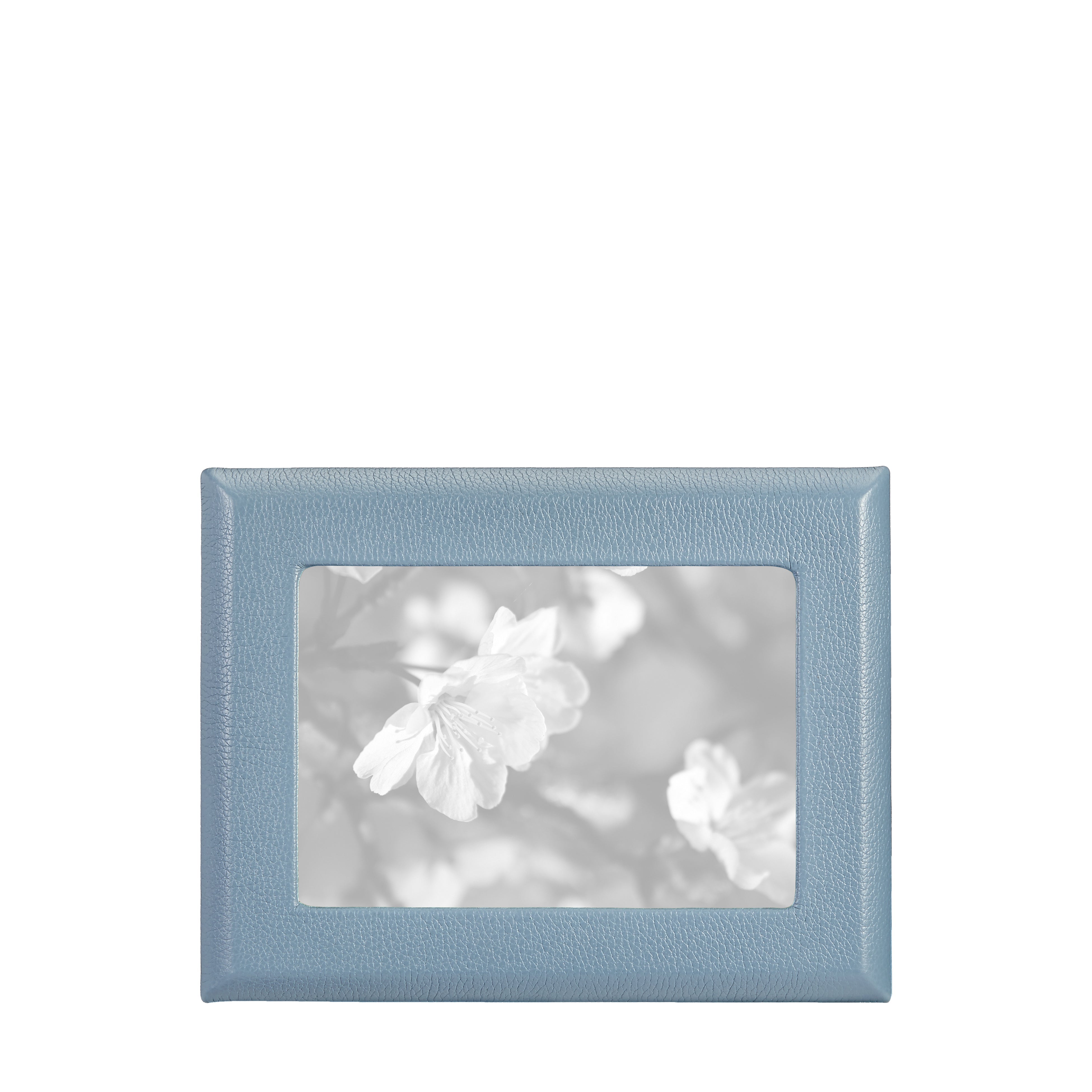 5" x 7" Studio Frame in Slate Blue Pebble Grain Leather