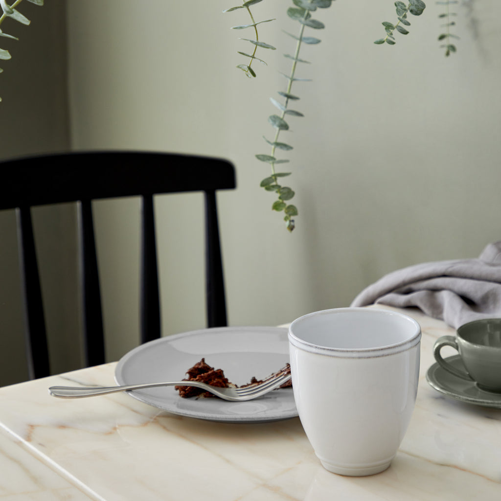 Friso Collection Mugs in White, Set of 6
