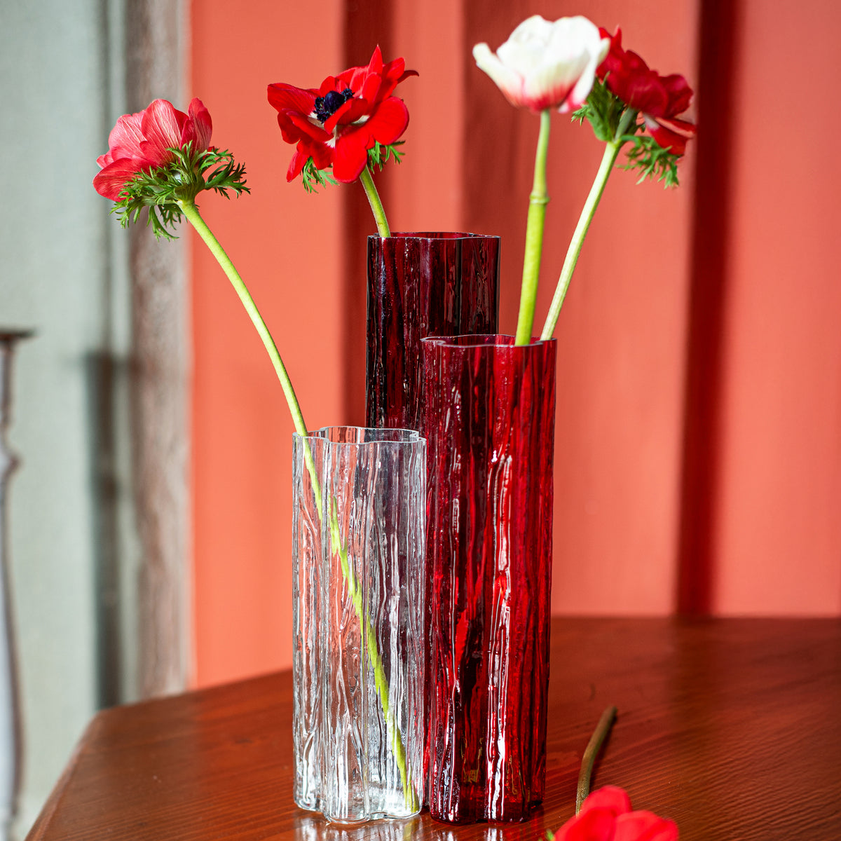 Flora Glass Vase in Red