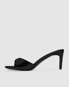 Freddie 65 in Black Patent Leather