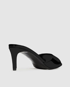 Freddie 65 in Black Patent Leather
