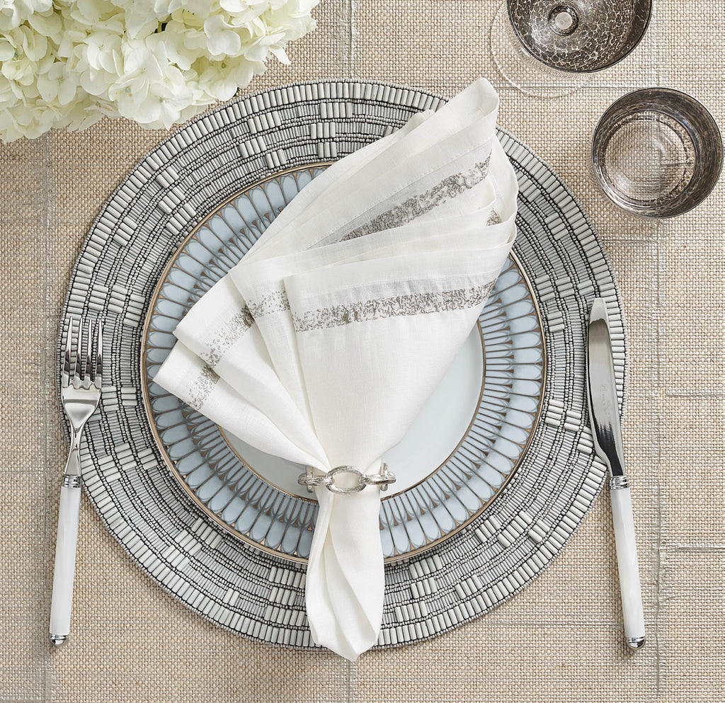 Enamel Chain Link Napkin Ring in White, Set of 4