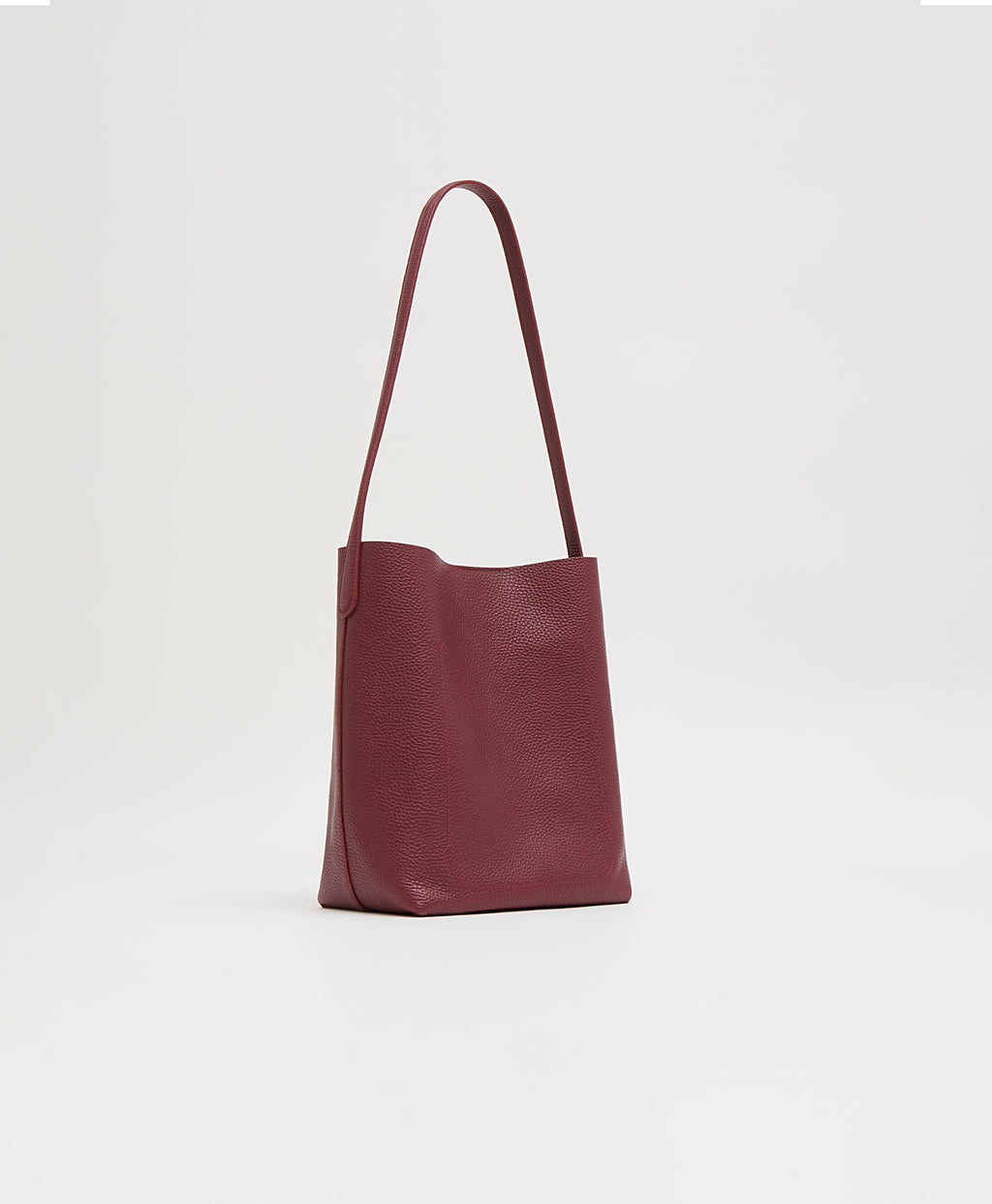 Small Everyday Cabas in Claret