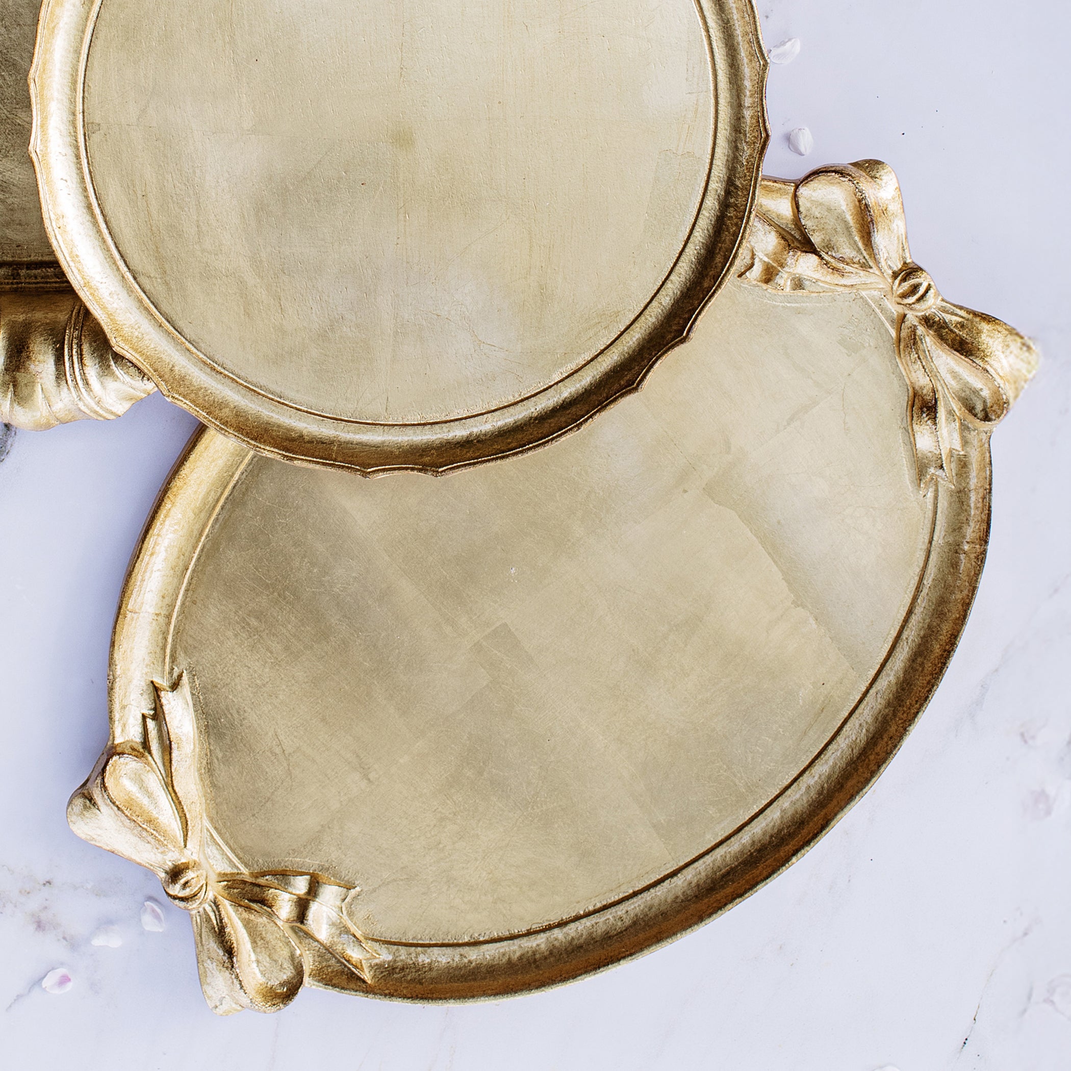 Florentine Wooden Accessories Bow Handled Oval Tray in Gold